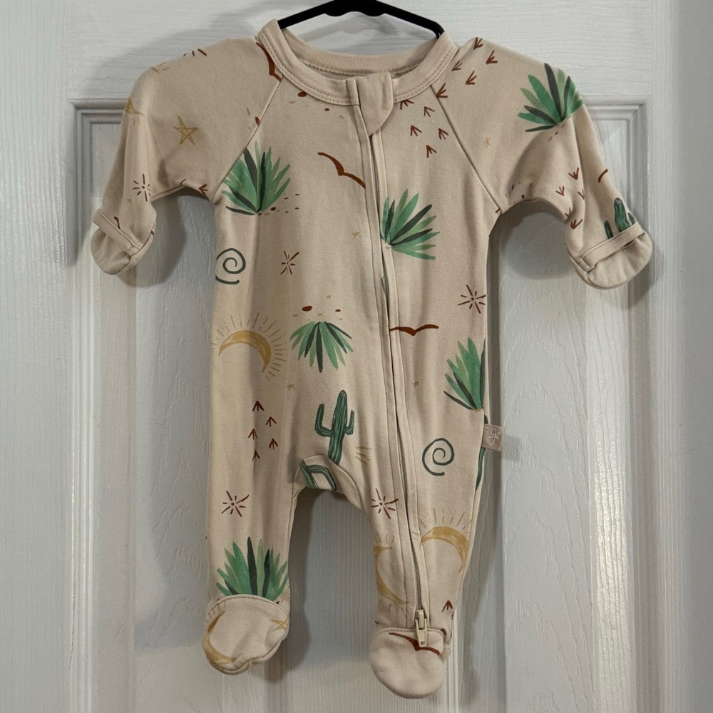 Goumi New Born Baby Boy Neutral Tan Footed Sleeper